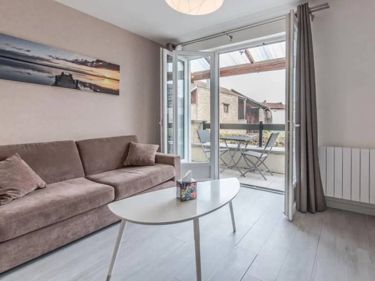 Apartment  Bourgoin-Jallieu