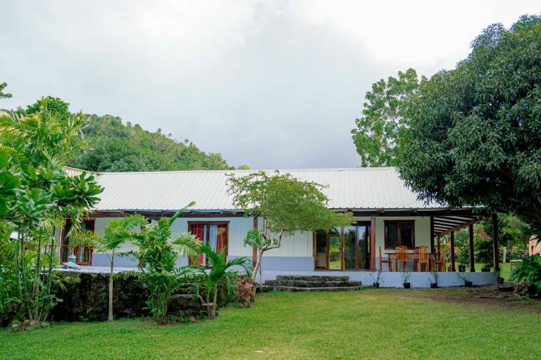 Villa  Mambajao
