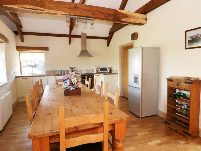Child-friendly pleasant cottage with garden & jacuzzi | Dogs allowed — photo 5
