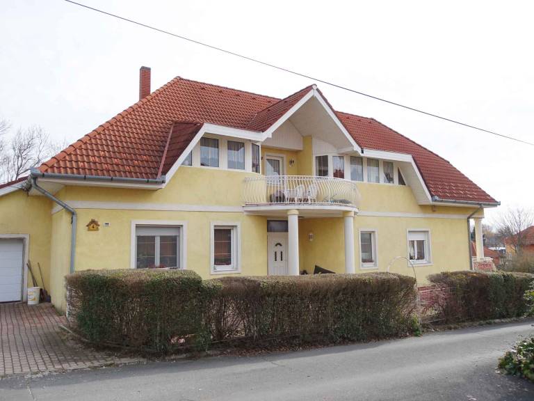 Apartman  Balatongyörök