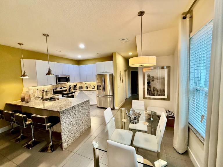Vacation home with pool & yard | Pet-friendly — photo 3