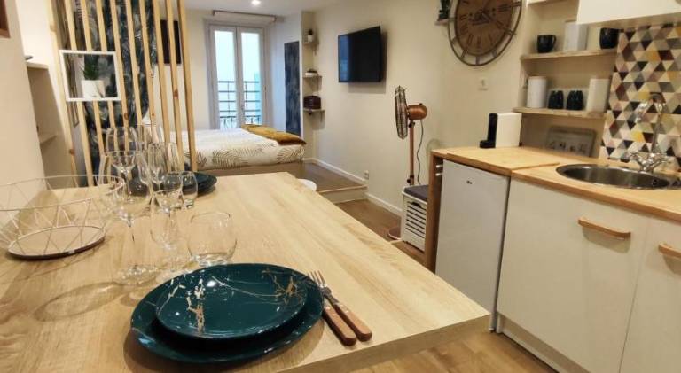 Holiday apartment with 1 room for 2 persons in Menton