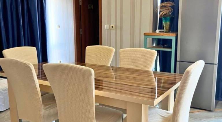 Serviced apartment with terrace & garden — photo 4