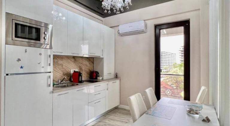 Lamera Residence Mamaia - Apartamente cu 1-2-3 camere cu acces si vedere la lac — photo 3