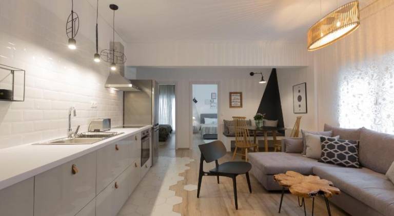 Fully equipped rental apartment | Near Hagia Sophia | Perfect for remote work | Pets are welcome in Thessaloniki