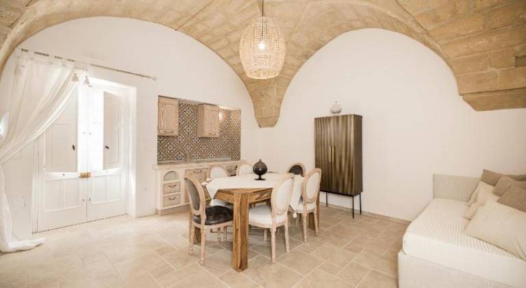 Holiday apartment with pool — photo 2