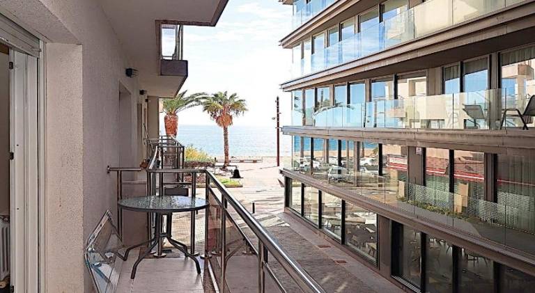 Rental apartment with 2 rooms for 5 persons — photo 3