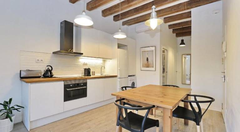 Lovely flat at Sagrada Familia — photo 3