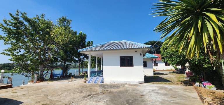 Riverkwai Terrace — photo 2