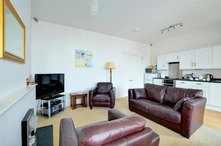 Rental apartment with 1 room for 2 persons — photo 3
