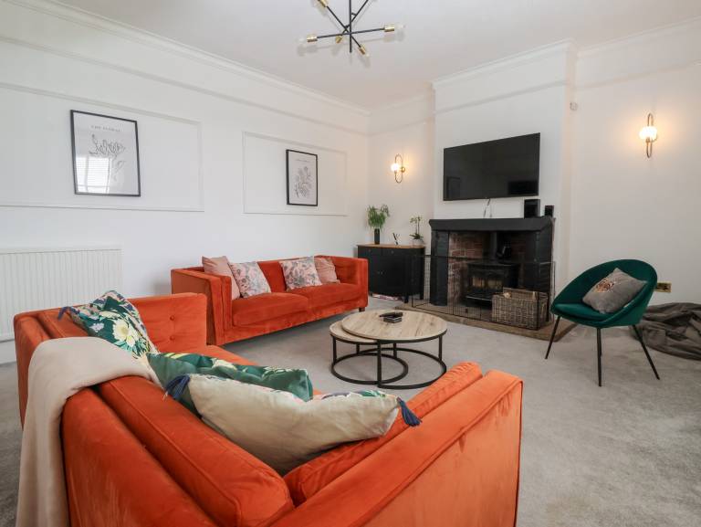 Fully equipped cottage with jacuzzi & garden | Beach view | Pets are welcome — photo 3