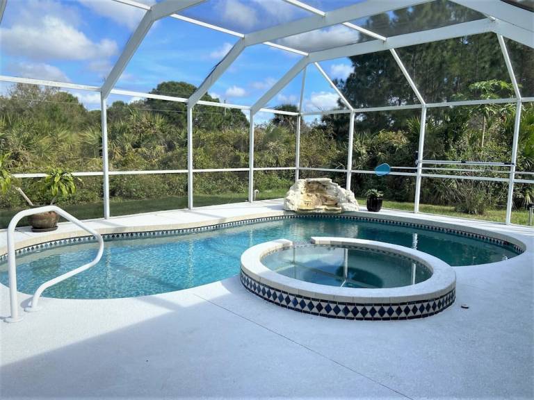 North Port Vacation Rentals from $66