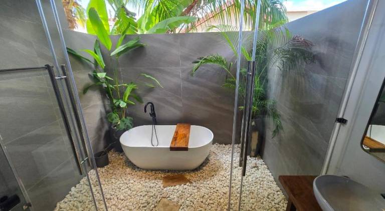 Big villa with pool | Beach nearby | Pets allowed — photo 2