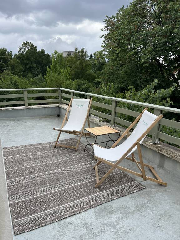 Holiday Home 'Maison Le Port Au Vin' with Shared Terrace, Private Garden and Wi-Fi — photo 5