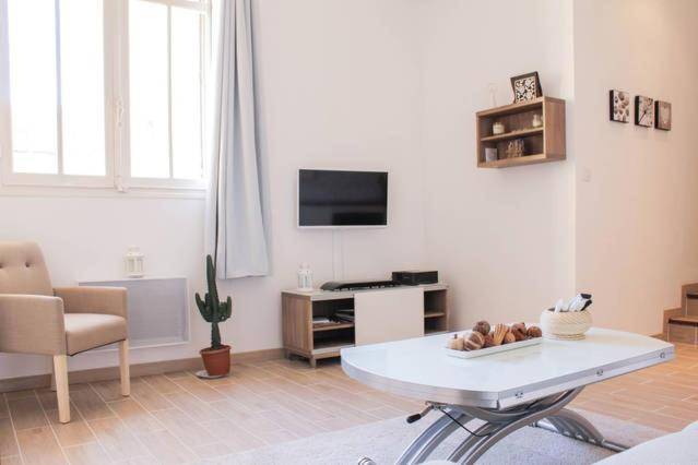 Apartment with barbecue | Next to Marseille Cathedral — photo 2