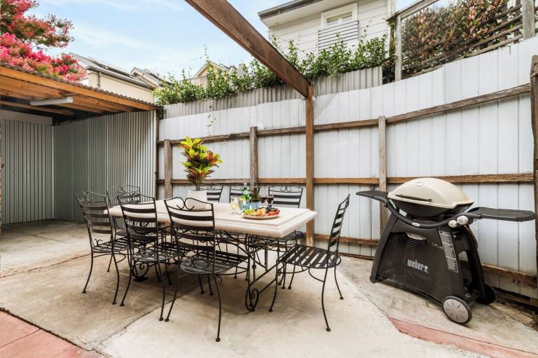 Apartment  Brunswick