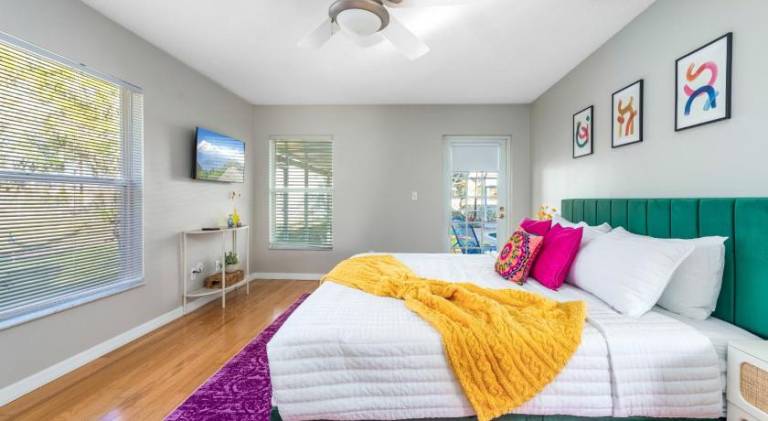 Pleasant vacation home with pool | Perfect for remote work | Pets are welcome — photo 2