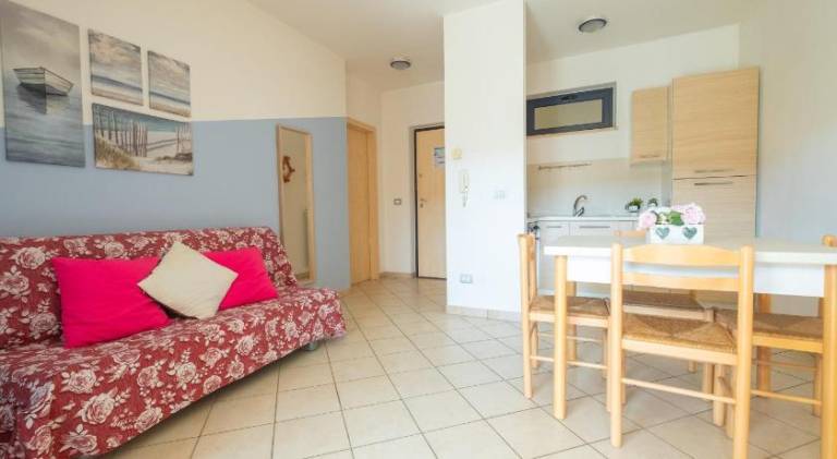 Apartment with pool | Beach nearby | Dogs allowed in Pineto