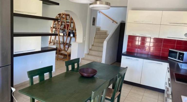House with BBQ, terrace & garden — photo 4