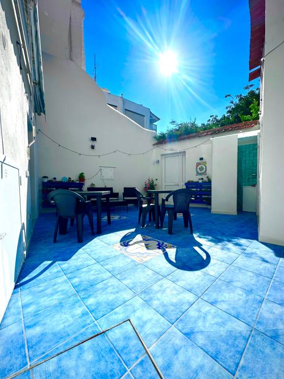 Vacation home with garden — photo 4