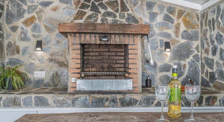 Fully equipped wonderful vacation home with private pool & BBQ | Good for workation | Pets allowed — photo 3