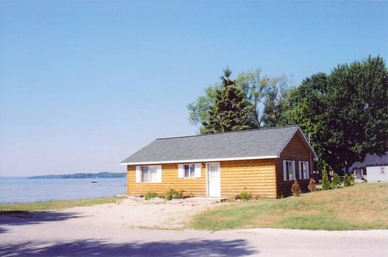 Cabin  Curtis