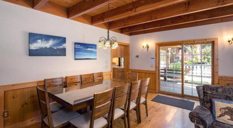 Dollar Point Lodge By Hauserman Rentals — photo 3