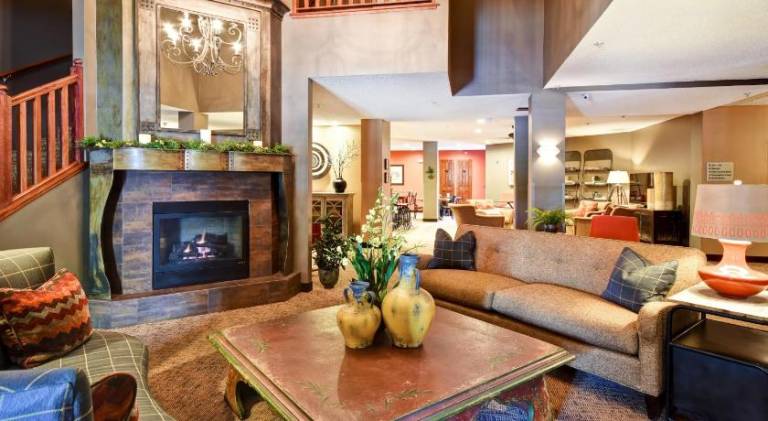 GrandStay Hotel & Suites La Crosse — photo 2