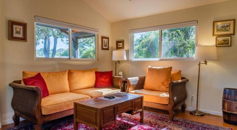Big vacation home | Pets are welcome — photo 2