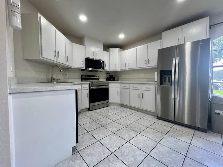 Vacation home with BBQ | City view — photo 4