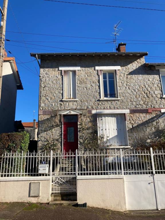 & Holiday Rentals in Limoges from £30 HomeToGo