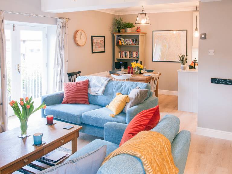Cottage with patio & garden — photo 4