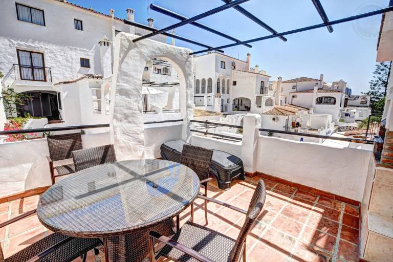 Holiday apartment with garden, pool & hot tub — photo 3