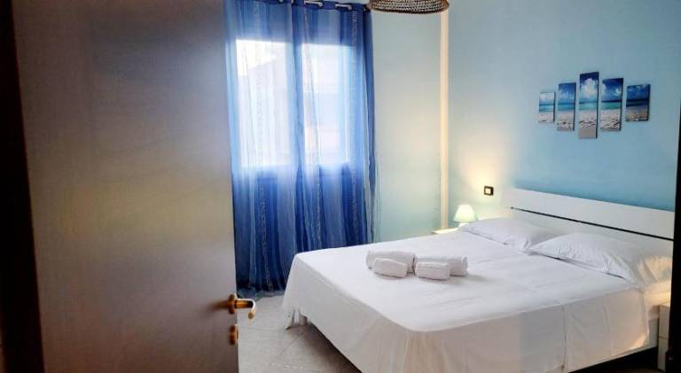 Apartment with 2 rooms for 8 persons in Alezio