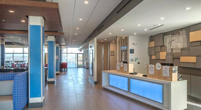 Holiday Inn Express And Suites West Omaha - Elkhorn By IHG — photo 3