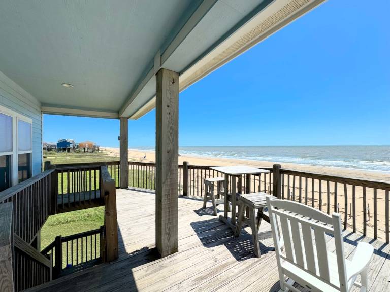 Beautiful vacation home with barbeque | Pets are welcome — photo 2