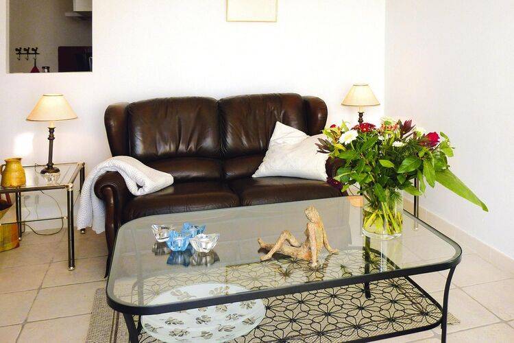 Rental apartment with garden, pool & patio | Pets allowed — photo 4