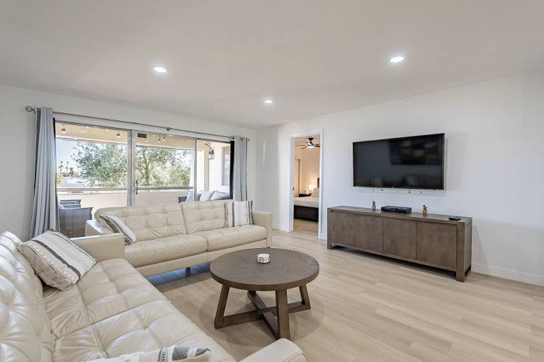 Condo Maya
