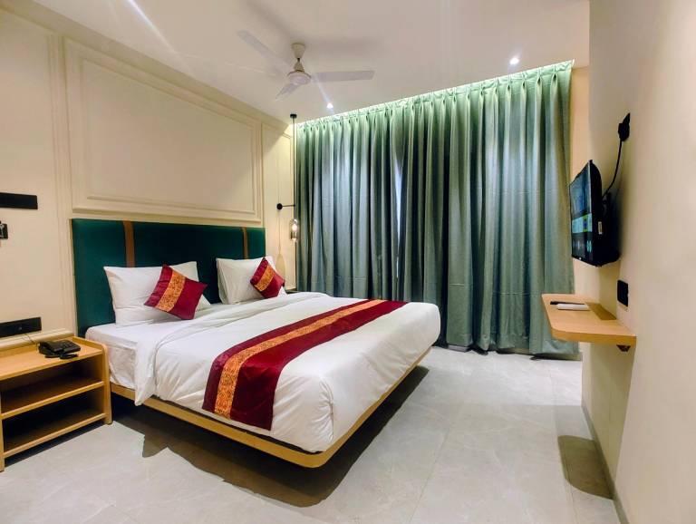 KUBO by Convivial Hotels