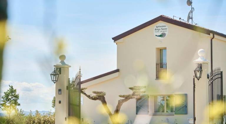 Farm with hot tub & yard in San Mauro Pascoli