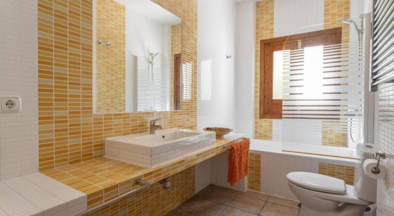 Fully equipped wonderful vacation home with terrace, private pool & BBQ | Good for workation | Pets are welcome — photo 2
