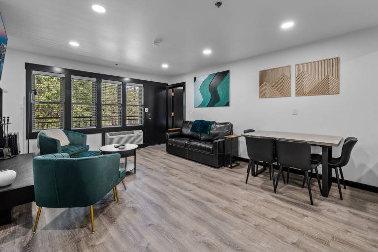 New Listing! Modern Mountain Basecamp @ 7th Mountain Resort! — photo 4