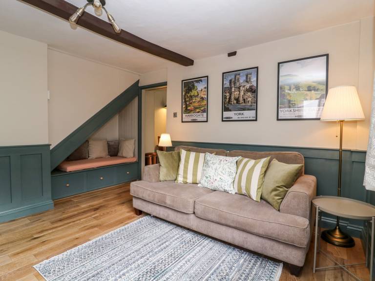 Fully equipped charming cottage with yard | Dogs allowed — photo 4