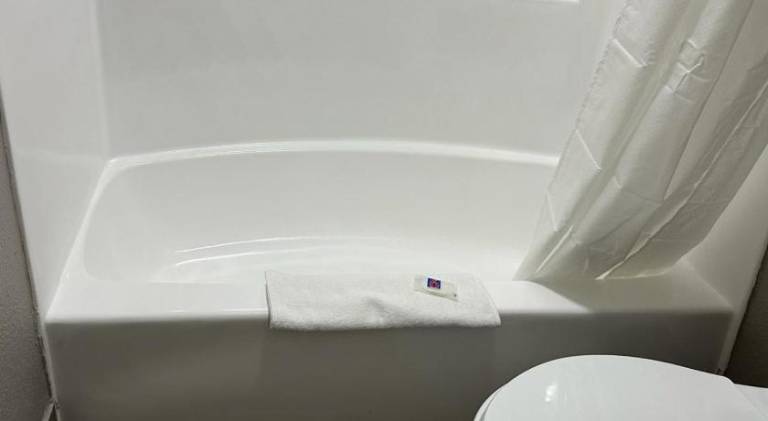 Motel 6 Omaha, NE — photo 5