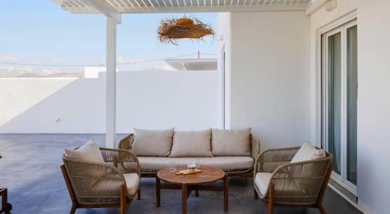 Lovely villa with private pool & terrace | Perfect for remote work | Pets allowed — photo 5