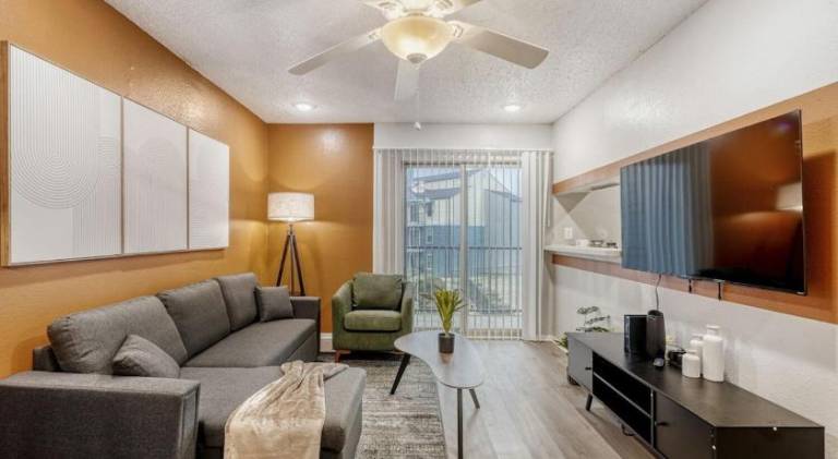 Holiday apartment with pool in Austin, TX
