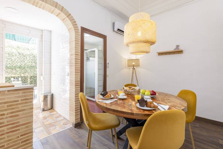 Cabanyal con terraza