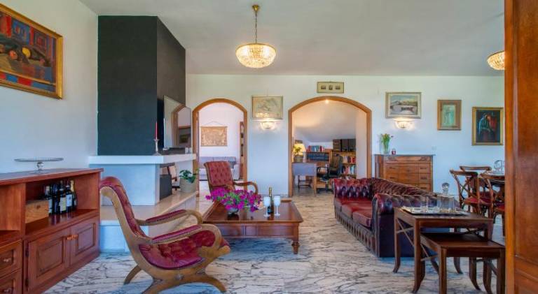 Villa with 3 rooms for 8 persons — photo 4