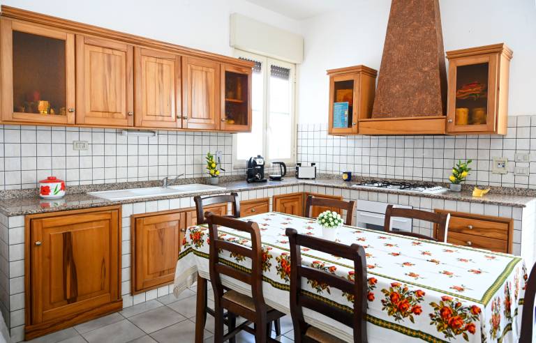 Easylife - Villa near the sea in Sant'Isidoro — photo 4