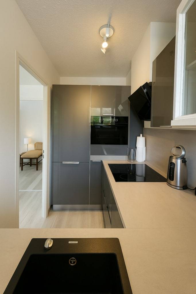 Apartment for 4 with garden near beach — photo 3